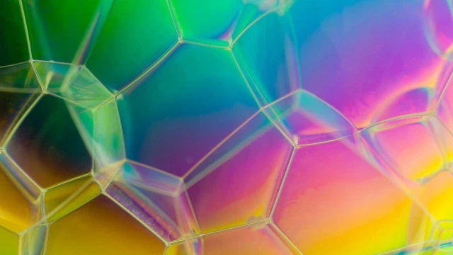 కరోనావైరస్ పైపొర, సబ్బు మధ్య రసాయన చర్యకు సంబంధించిన గ్రాఫిక్ ఇమేజ్