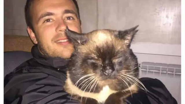 ایگور ماتکوف سرمهماندار پرواز ۷۵۲