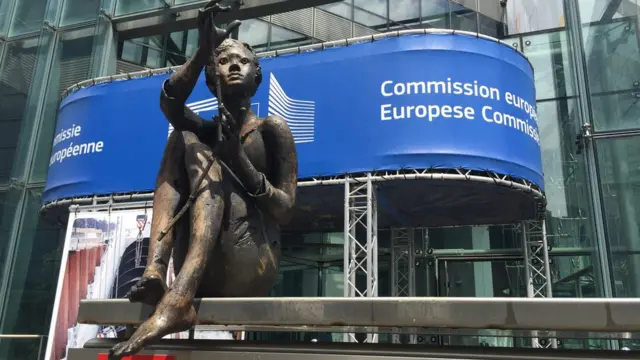 Здание Еврокомиссии в Брюсселе