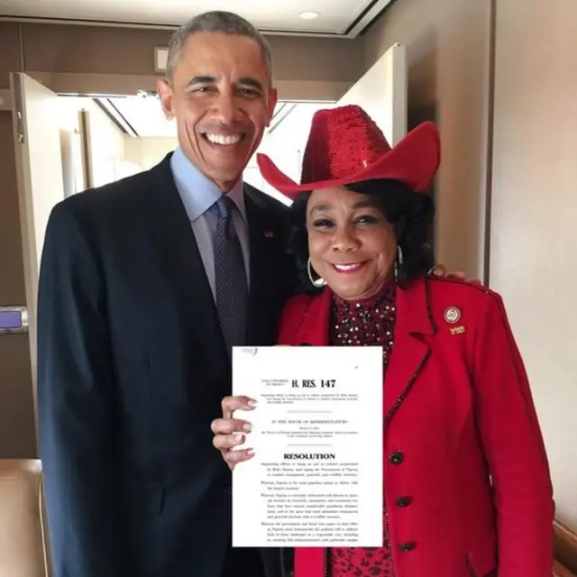 Frederica Wilson (R) with former President Barack Obama