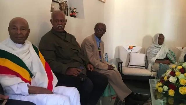 ስድራ ኣንዳርጋቸዉ ጽጌ