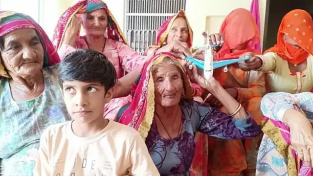 विमानप्रवास, वाघा बॉर्डर, जालियनवाला बाग, सुवर्णमंदिर. पर्यटन