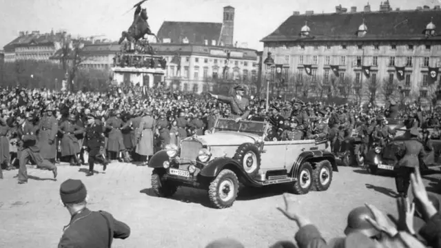 72 વર્ષ પહેલાં જર્મન સેનાએ મિત્રરાષ્ટ્રો અને સોવિયેત સેના સામે આત્મસમર્પણ કરેલું