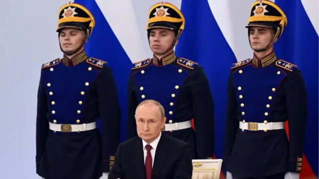 Putin en la firma de la anexión de las cuatro provincias ucranianas.
