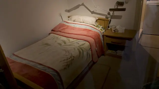 السرير الذي كان ينام عليه عرفات