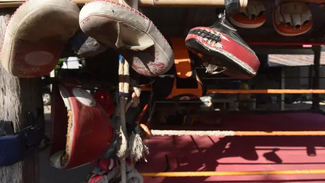 ค่ายมวย