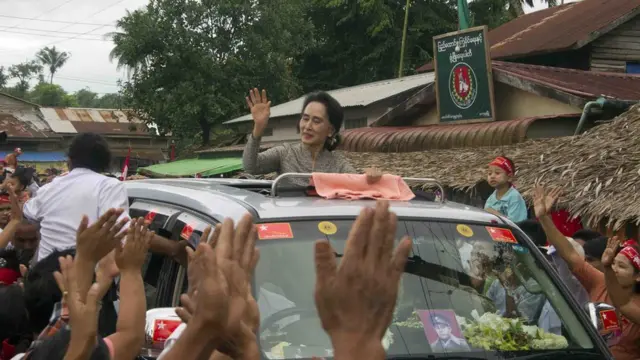 ၂၀၁၅ ရွေးကောက်ပွဲ မတိုင်မီ စည်းရုံးရေးကာလ