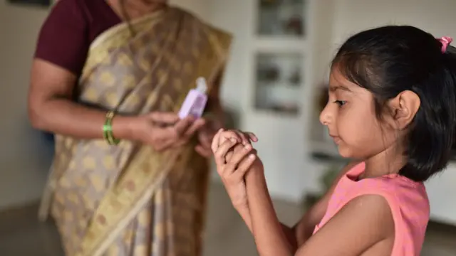 પ્રતીકાત્મક તસવીર