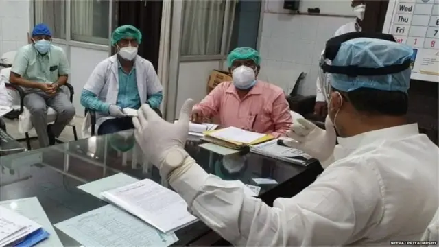 પ્રતીકાત્મક તસવીર