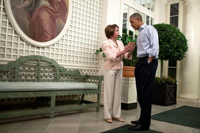Pelosi com Obama em 2014