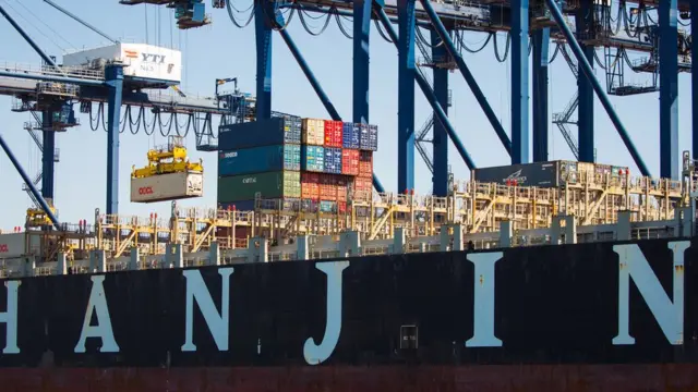 Hanjin container ship