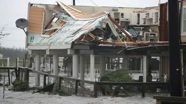 Casa destruídafrontballsbet sistema de apostas desportivas e lotoHouston (Texas)