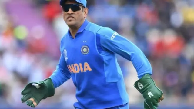 धोनी, टीम इंडिया, लष्कर