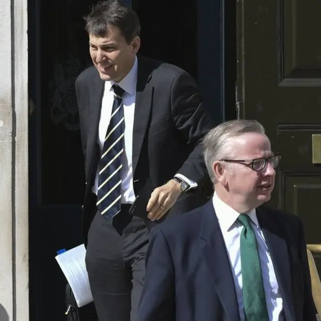 عکسی که 'عملیات زردپره لیمویی' را لو داد