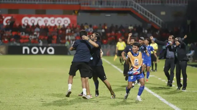 प्रशिक्षक अल मुताइरी