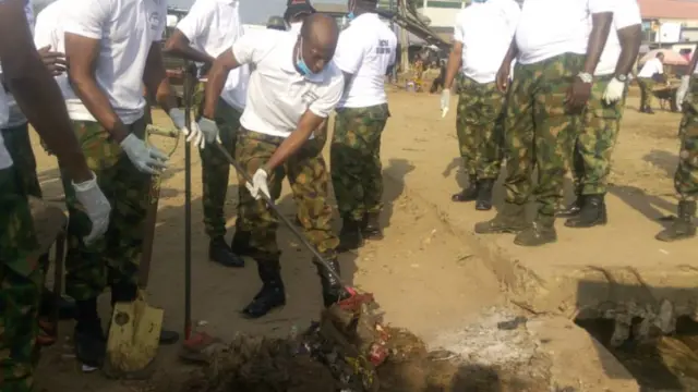 Ọchị agha Yusuf Tukura