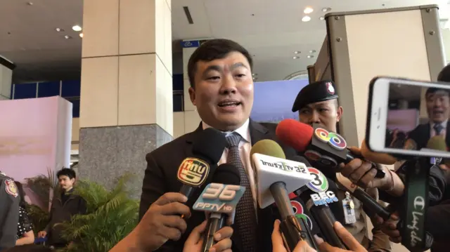 สิริพงษ์ อังคสกุลเกียรติ ส.ส. ศรีสะเกษ พรรคภูมิใจไทย ยอมรับว่าหนักใจหลังปฏิบัติการ "แหกมติพรรค" งดออกเสียงสนับสนุน พล.อ.ประยุทธ์ เป็นนายก