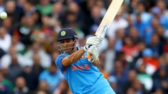 ભારતીય ક્રિકેટર મહેન્દ્રસિંહ ધોની