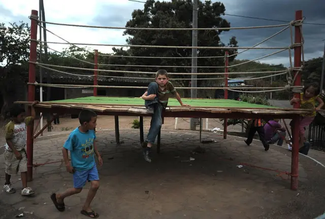 Niños en El Mozote, El Salvador, en 2012.