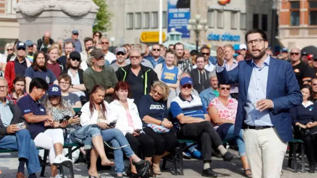 جيمي أكيسون