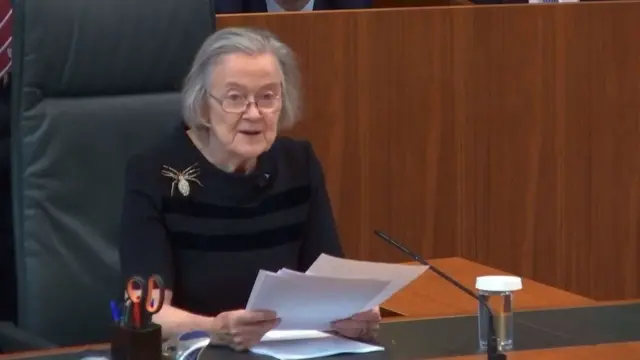 લેડી હેલે જજ