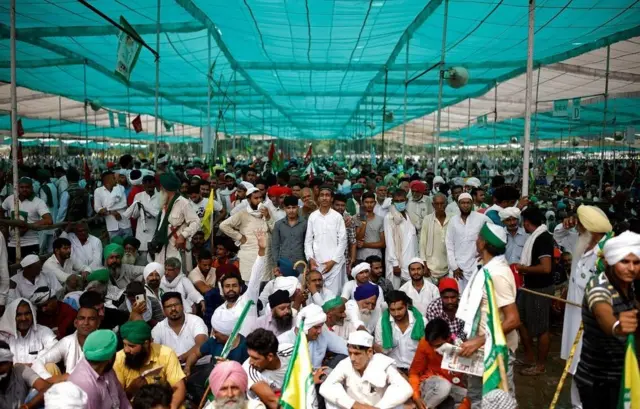 ઉત્તર પ્રદેશના મુઝફ્ફરનગરમાં 5 સપ્ટેમ્બરે મહાપંચાયત માટે એકઠા થયેલા ખેડૂતો