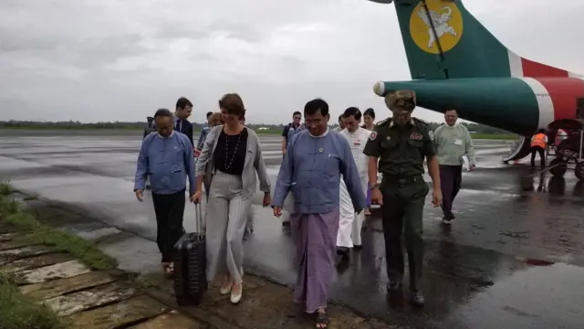 ကုလသမဂ္ဂအထွေထွေအတွင်းရေးမှူးရဲ့ ကိုယ်စားလှယ်က လွှတ်တော်ရဲ့ အကြံပြုချက်တွေကို ဘယ်လိုဆောင်ရွက်ရမလဲဆိုတာကို မေးမြန်းခဲ့