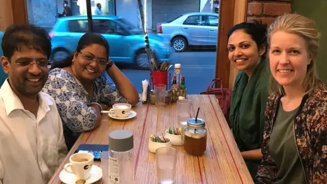 தாயை தேடி ஒரு பயணம்