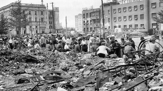 La noche que Tokio fue arrasada: cómo fue el bombardeo no nuclear más  mortífero de la historia (y que quedó eclipsado por las bombas de Hiroshima  y Nagasaki) - BBC News Mundo