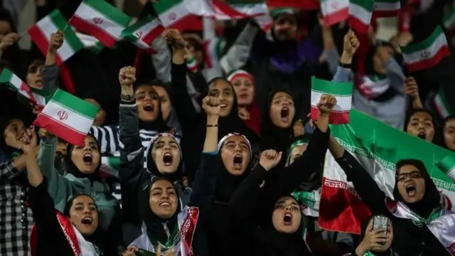 زنان