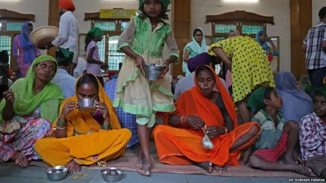 Langar at Baba Farid Mela.