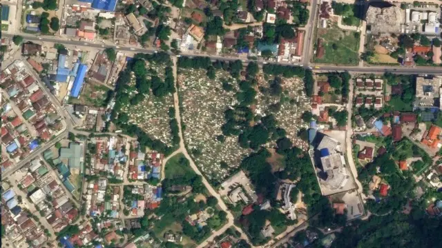 صورة الأقمار الصناعية لمقبرة كينوندوني في دار السلام في يناير 2021