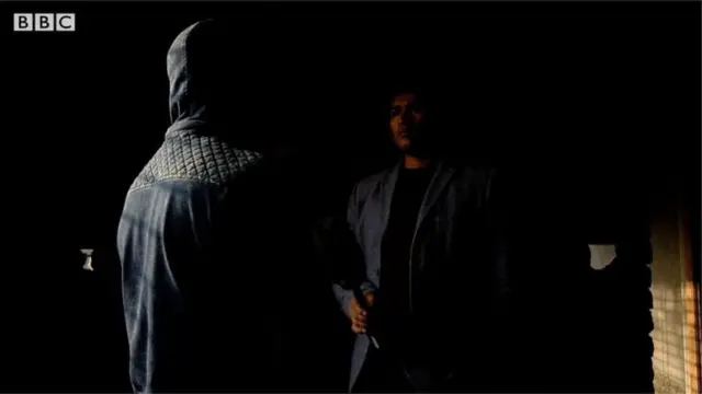 পুলিশী নির্যাতনের শিকার এক ব্যক্তি তার অভিজ্ঞতার বর্ণনা দিচ্ছেন বিবিসি বাংলার কাছে।