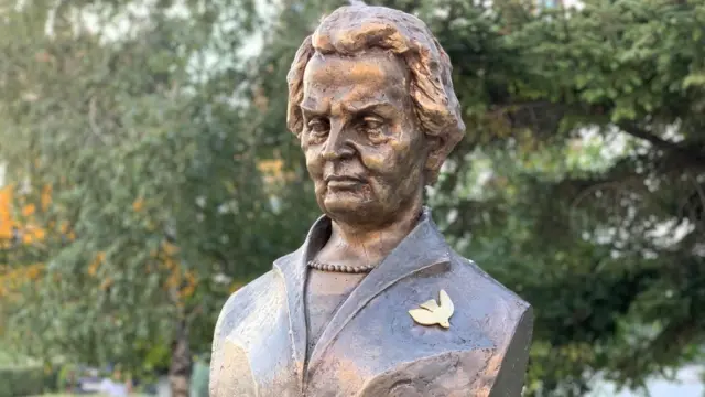 Bista Madlen Olbrajt u Prištini