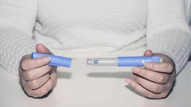 "Il suffit d'appuyer sur un bouton pour obtenir la bonne dose de médicament..."