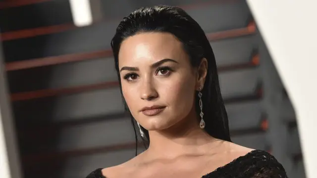 المغنية الأمريكية ديمي لوفاتو