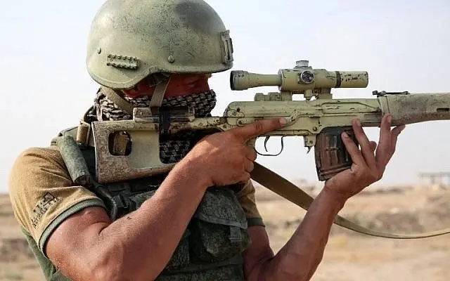 Deyrizor'daki bir Rus askeri