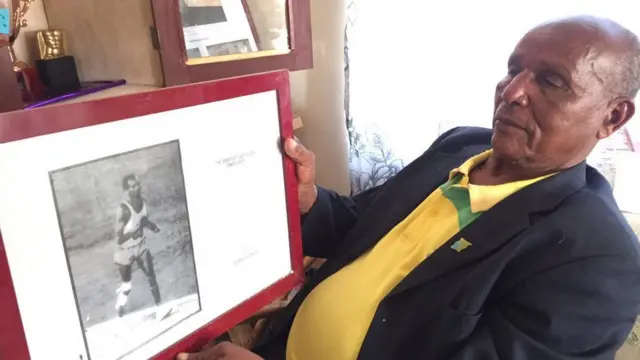 Aliyekuwa mwanariadha wa Tanzania John Akhwari