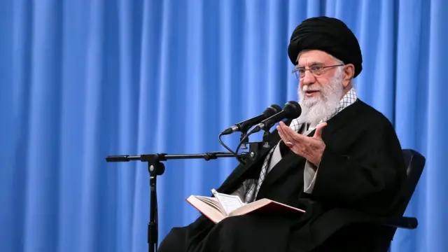 علی خامنهای