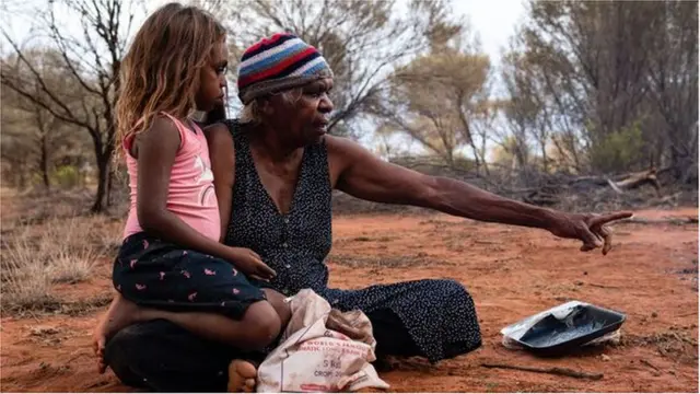La façon dont les Warlpiri vivent l'ennui change à mesure que les jeunes générations adoptent la routine des Australiens européens