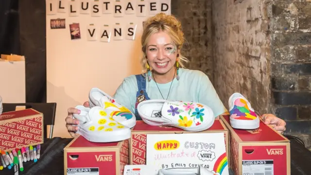 এমিলি কক্সহেড