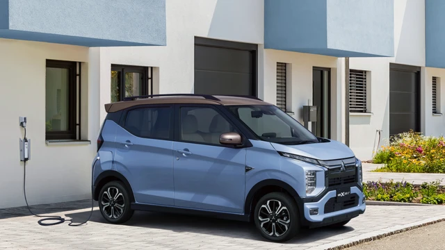 ماشین مشترک نیسان و میتسوبیشی با هر بار شارژ ۱۸۰ کیلومتر حرکت می‌کند