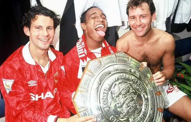 Giggs, Paul Ince and Bryan Robson celebrate after winning the 1993 Charity Shield at Wembley