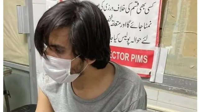 اسد علی طور