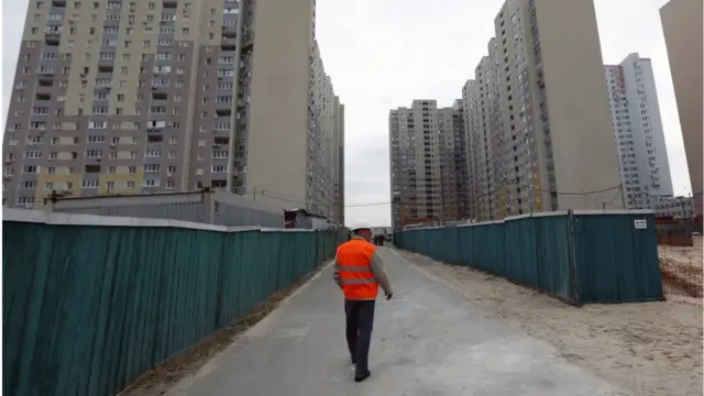 З березня 2021 дехто може купити житло під 7%. Різницю із справжньою ціною кредиту оплачує бюджет, тобто, платники податків