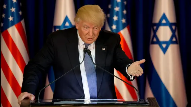 الرئيس الأمريكي دونالد ترامب