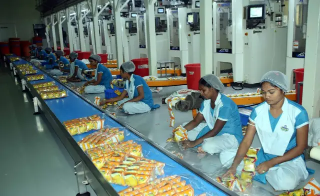 બાલાજી વેફર્સ