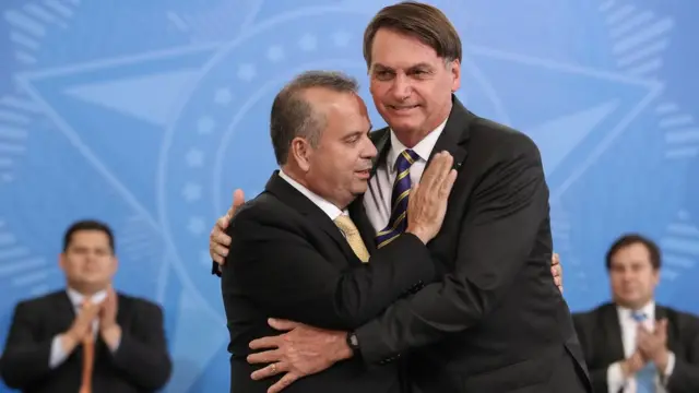 Retratoda para jogar na lotofacil onlineRogério Marinho e Jair Bolsonaro abraçadosda para jogar na lotofacil onlinecerimônia no Palácio do Planaltoda para jogar na lotofacil online2020