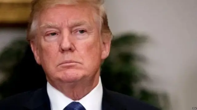 डोनल्ड ट्रंप