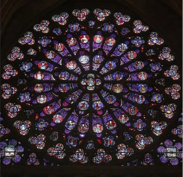 રોઝ વિન્ડોઝ